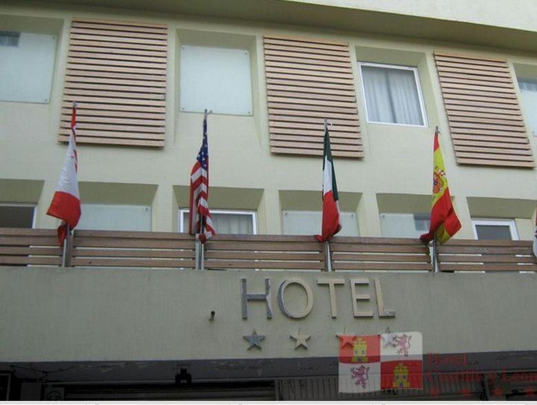 Hotel Castilla Y Leon Гуадалахара Екстериор снимка